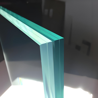 Système de clôture de balcon en verre feuilleté sans cadre, minimaliste et moderne, avec rail supérieur en aluminium, résistant à l'eau et à la rouille, pour escalier de villa