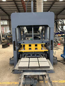 آلة تشكيل الكتل الخرسانية الأوتوماتيكية بالكامل ، آلة صنع الطوب الإسمنتي - Product Image 3