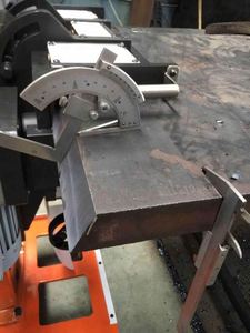 Nueva Máquina Biseladora y Chaflanadora Industrial Automática de Acero Inoxidable y Acero al Carbono para Bordes de Placas y Tubos - Product Image 2