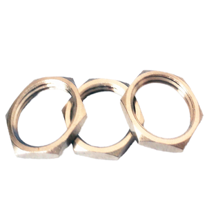 Tuercas Cromadas Métricas M10 para Aplicaciones Automotrices, Fabricante de Fijaciones de Alta Calidad - Product Image 1