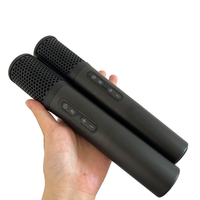 Tren baru 2.4G profesional hitam dinamis genggam mikrofon akurat Pro Audio nirkabel dengan Receiver untuk bernyanyi