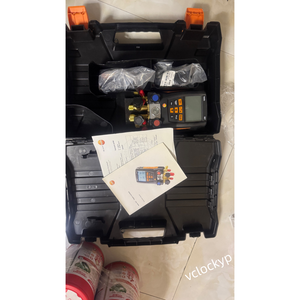 Manómetros Digitales Inteligentes Testo 557 con Mangueras en Buen Estado, Usados - Product Image 1