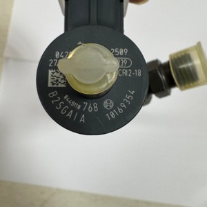 Für <span class=keywords><strong>Bosch</strong></span> für CHANGAN HUNTER F70 SAIC Maxus G10 Dieselmotor Kolben Einspritz düsen Common Rail Einspritz ventile Düsen injektor - Product Image 1