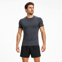 T-Shirt Sportiva da Uomo in Tessuto Morbido Elasticizzato Traspirante per Corsa e Palestra Design Personalizzato OEM di Alta Qualità con Logo Stampato
