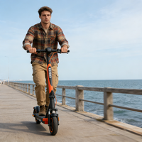 Trottinette Électrique Pliable 500W à Batterie Lithium Sans Balais, Cadre en Alliage d'Aluminium, Capteur Numérique, Étanche, Idéale pour le Partage