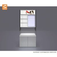 Design d'intérieur moderne pour magasin d'optique, décoration, comptoir d'exposition de lunettes de soleil, vitrine d'optique