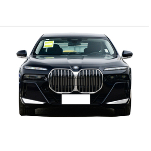 Kit de carrosserie de style sport 760M pour Série <span class=keywords><strong>7</strong></span> <span class=keywords><strong>G70</strong></span> 735Li/740Li Année 2024 Pare-chocs avant Pare-chocs arrière Accessoire extérieur de voiture - Product Image 4
