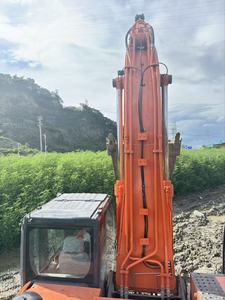 Pelleteuse sur chenilles multifonction japonaise originale d'occasion Hitachi ZX200 haute efficacité Komatsu CAT Hyundai en bon état en vente - Product Image 5