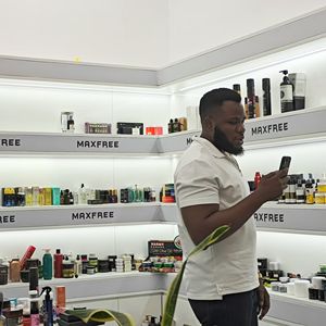 <span class=keywords><strong>Maschera</strong></span> per <span class=keywords><strong>Capelli</strong></span> Professionale Brasiliana alla Cheratina e Collagene con Olio di Argan per Cura e Riparazione dei <span class=keywords><strong>Capelli</strong></span> Danneggiati, Novità 2025 - Product Image 6