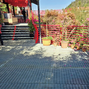 Machine Welded Flat Bar Steel Grating Mesh Twisted Square Bar Heavy Duty Outdoor Steel Grating Car Parking for Sale - Product Image 6