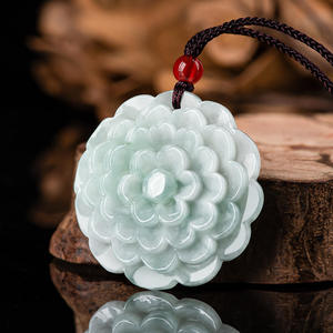 หยกธรรมชาติพม่า หยกดอกไม้สีเขียวอ่อน จี้หยกสำหรับผู้หญิง เครื่องประดับสไตล์จีน ของขวัญพร้อมใบรับรอง HJ21 - Product Image 2