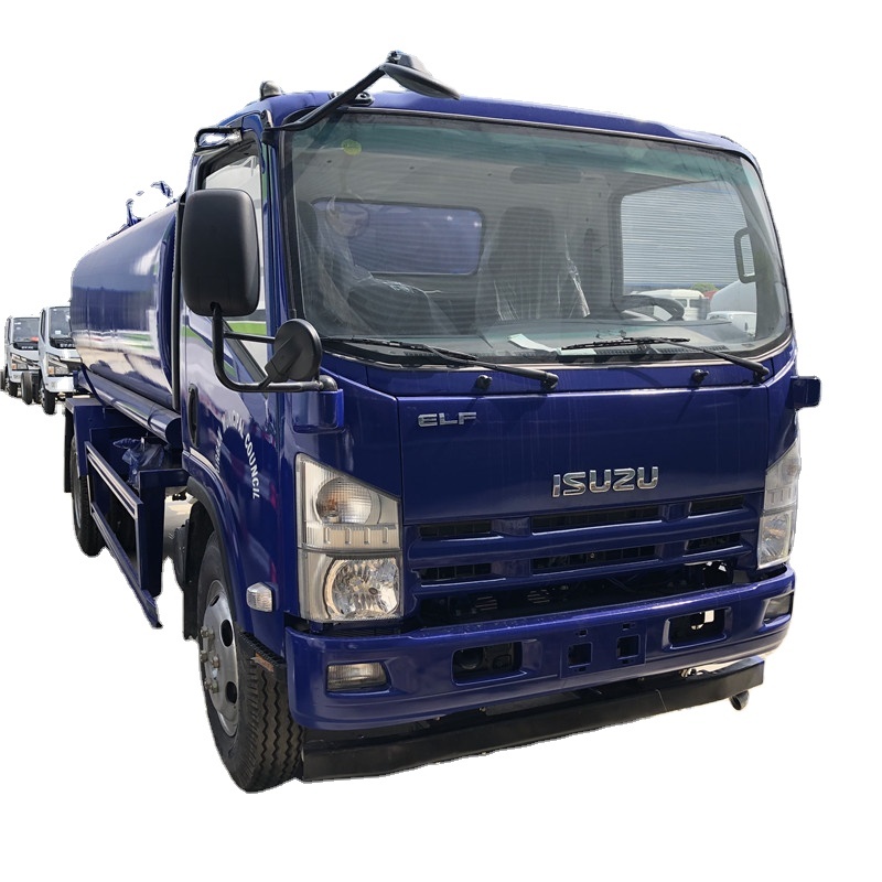 8000L New Sprinkler tank Trucks Isuzu