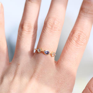 過去の現在未来3つの石都市女性月光女神ナチュラルタンザナイトラブラドライトDaintyバンドリング - Product Image 5