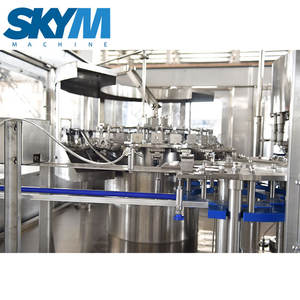 <span class=keywords><strong>SKYM</strong></span> Ligne de production d'eau minérale pure de bouteilles en plastique automatique complète 3 en 1 Machine de remplissage d'eau - Product Image 2