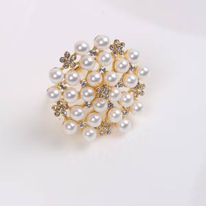 Nouveaux accessoires <span class=keywords><strong>de</strong></span> table <span class=keywords><strong>de</strong></span> fête mariage faits saillants perle or <span class=keywords><strong>serviette</strong></span> boucle <span class=keywords><strong>serviette</strong></span> anneau papier <span class=keywords><strong>serviette</strong></span> anneau - Product Image 6