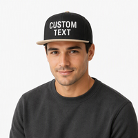 Casquette Snapback Personnalisée Broderie Texte Multi-Panneaux Visière Plate Réglable Bicolore Noir et Marron Style Streetwear