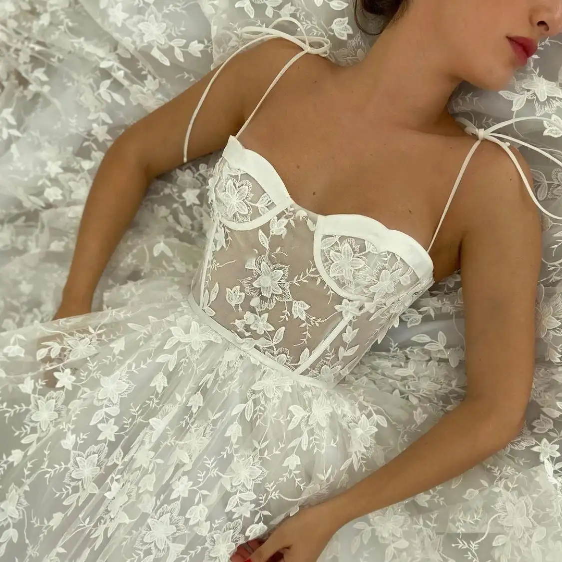 HJ XBMD0060 Women'S Elegant High Waist Hollow Spliced embroidery Mesh Gown Bridesmaid Dress Long Wedding