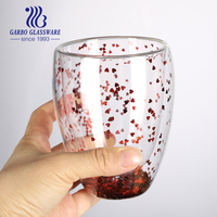 Verre à double paroi en borosilicate résistant à la chaleur de 350 ml, design romantique en forme de cœur rouge avec paillettes, grossiste direct de Chine