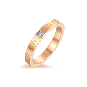 Romántica banda <span class=keywords><strong>de</strong></span> acero inoxidable con diamantes <span class=keywords><strong>de</strong></span> imitación y grabado <span class=keywords><strong>de</strong></span> Forever Love en tonos dorado, plateado y oro rosa - Product Image 3