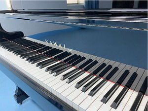 Piano Acústico Vertical US-50 de Alta Calidad, Servicios Personalizados, Nuevo Modelo, Teclado Mecánico de Madera Sólida, Estilo Japonés US-50 - Product Image 6
