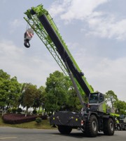 Nouvelle grue hydraulique tout-terrain ZRT600 de 60 tonnes, populaire, avec une hauteur de levage élevée, grue mobile de construction à bon prix