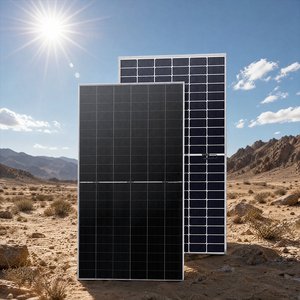 แผงโซลาร์เซลล์โมโนคริสตัลไลน์ซิลิคอนประสิทธิภาพสูง 680W 700W 720W เกรด A สำหรับโครงการโซลาร์เซลล์แบบเชื่อมต่อกับระบบไฟฟ้าสาธารณะและแบบแยกส่วน - Product Image 2