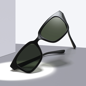 نظارات شمسية جديدة للأطفال بتصميم عصري، نظارات شمسية كلاسيكية ملونة بحماية UV400، إطار مربع، نظارات شمسية مستقطبة للأطفال - Product Image 2