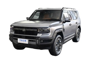 Miglior Prezzo: Nuovo SUV Ibrido Plug-in Zongheng G700 a 6 Posti con Interni Scuri Adatto a Conducenti Adulti - Ricarica Rapida in 0,17 Ore - Product Image 1