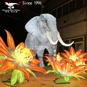 Festival de elegancia atemporal linterna de elefante exquisito diseño chino hecho a mano bodas decoración del hogar | Simbolizando la fuerza buena - Product Image 3