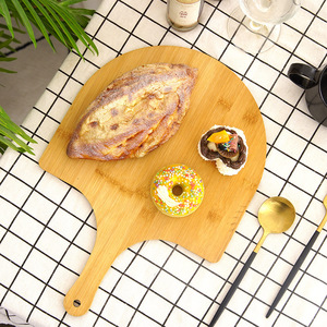Plateau de cuisson en bambou en forme d'éventail avec poignée en bois pour pizza, steak, pâtisserie, fruits et desserts, 40x28cm, pour hôtels, cafés et salons de thé - Product Image 2