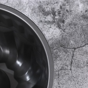 Moule à gâteau à la citrouille noir antiadhésif en acier au carbone pour utilisation au four domestique - Product Image 2