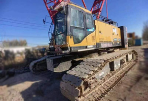 Grue sur chenilles d'occasion 80 tonnes SCC850A-6 – Matériel de construction à prix compétitif, dotée d'un moteur et d'une boîte de vitesses essentiels - Product Image 2