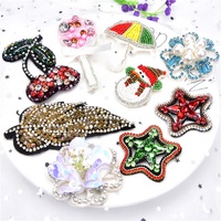 Hiasan Sepatu Motif Bunga, Cakar, Berlian Imitasi, Manik-Manik, Payet, Mutiara, Bintang, Natal, Manusia Salju, Permen, Daun, Stiker Kain Jahit, Dekorasi DIY
