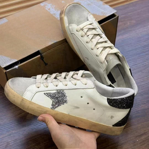 รองเท้าดีไซเนอร์แบรนด์หรู ปี 2025 รองเท้าลำลองผู้ชายสไตล์เดินเล่น รองเท้าแฟชั่น รองเท้าผ้าใบผู้หญิงคุณภาพสูง - Product Image 3