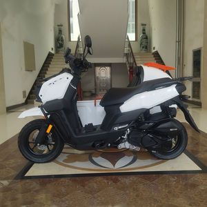 Motocicleta Tanque con Sidecar de 3 Asientos y Alta Velocidad, Scooter de Gasolina para Viajar 150cc de Bajo Consumo - Product Image 4