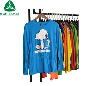 Hombres camiseta Camiseta <span class=keywords><strong>de</strong></span> manga larga 45KG pacas <span class=keywords><strong>de</strong></span> ropa usada ropa para Uganda - Product Image 1