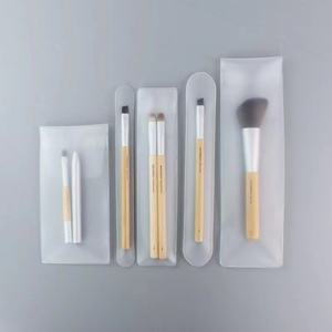 Piccola <span class=keywords><strong>borsa</strong></span> personalizzata in PVC professionale per il trucco singolo pennelli per imballaggio in Pvc trasparente <span class=keywords><strong>borsa</strong></span> per la spazzola per il trucco - Product Image 2