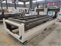 Routeur CNC 1325 pour acrylique, bois, PVC et MDF, table à vide, broche ATC 7,5 kW