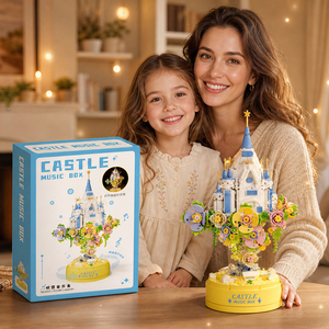 CAYI 2026 Coffret <span class=keywords><strong>de</strong></span> construction Château Musical avec Lumières LED 601 pièces Blocs <span class=keywords><strong>de</strong></span> Construction Château Fantastique Fleuri pour Enfants Cadeaux & Vente en Gros - Product Image 2