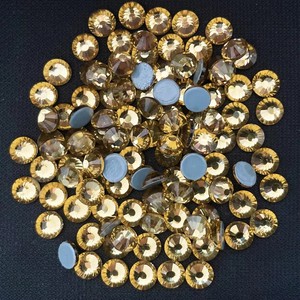 Yantuo - Piedras de Estrás Planas Termoadhesivas de Alta Calidad al por Mayor, Color Topacio Claro, para Vestidos de Baile - Product Image 3