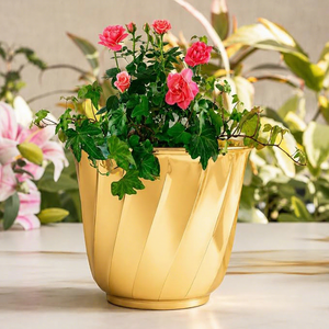 Pot de fleurs moderne en métal doré, pot à plantes torsadé irrégulier pour roses, lierre et plantes vertes - Product Image 5