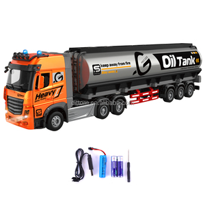 <span class=keywords><strong>Camion</strong></span> <span class=keywords><strong>Cisterna</strong></span> RC in Lega 1/24 9CH 2.4G Veicolo <span class=keywords><strong>Giocattolo</strong></span> per Trasporto Ingegneristico Rimorchio <span class=keywords><strong>Cisterna</strong></span> per Carburante - Product Image 5