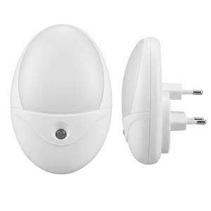Luz Nocturna LED Inteligente Inalámbrica Portátil para Habitación de Bebés <span class=keywords><strong>y</strong></span> Niños, con Sensor de Oscuridad, Enchufable - Product Image 1
