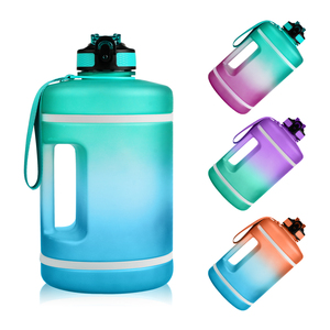 2l Water Bottle Outdoor Sports Plastic Water Bottles With Straw Gym Large Water Bottle