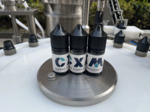 Máquina Automática PLC Eléctrica para Llenado de Botellas y Frascos de Líquidos de 10-120 ml, para Botellas de Plástico/Vidrio, Aceite, Bebidas, Productos Químicos e Industrias - Product Image 2