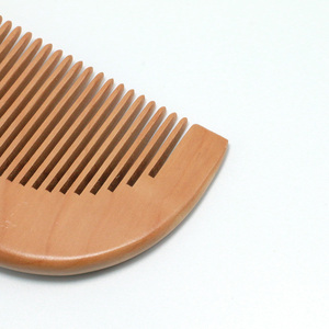 Pettine in Legno Naturale di Alta Qualità per la Cura della Salute, Accessorio Ecologico per Capelli con Dimensioni Personalizzabili per Uso Domestico - Product Image 4