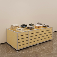 Vitrine en aluminium haut de gamme Vitrine Étagère de rangement Présentoir à vêtements et chaussures