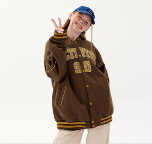 Chaqueta Universitaria de Invierno para Hombre, con Parche de Letras Personalizado, Transpirable, Bordada, Servicio OEM, Talla Grande, con Tela de Lana - Product Image 4