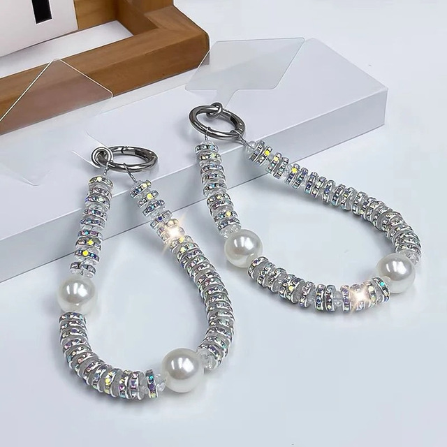 Hot Sale New Luxury Style Rhinestone Pearl Durable Eco-Friendly Metal Hook Phone Chain Phone Charm Pendant Premium Ring Phone