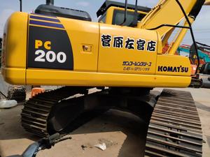 Excavadora Komatsu pc200-8n1 de segunda mano, modelo popular de 2018, de alta calidad, con motor, modelo popular, económica y fácil de usar, en venta. - Product Image 4